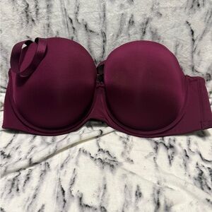 Torrid Purple Strapless Bra Smooth Molded Design- detachable straps